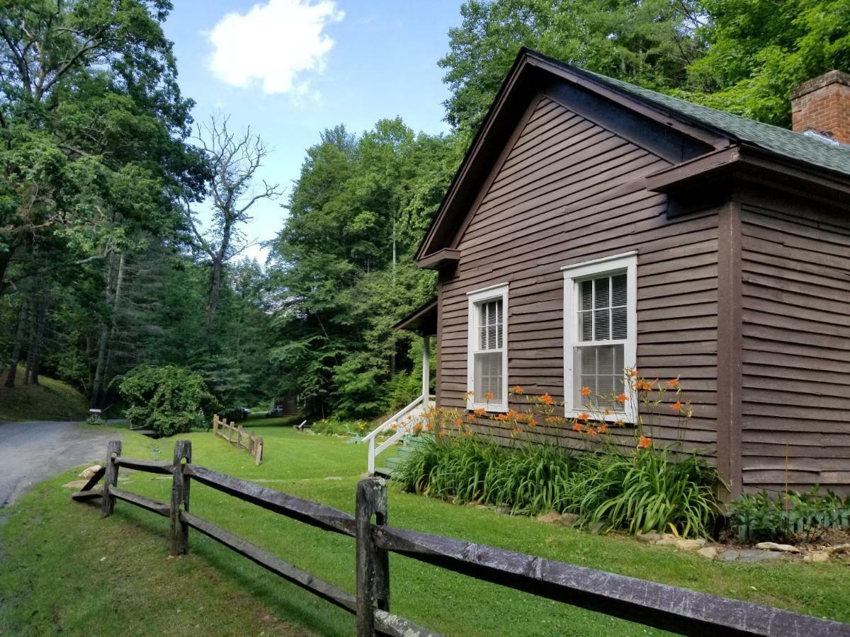 The Cabins At Healing Springs Crumpler Esterno foto
